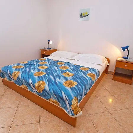 Appartement Mile 1249 *