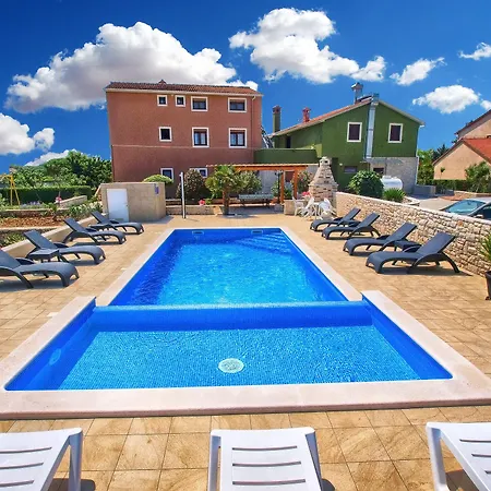 Mile 1249 Appartement Fažana