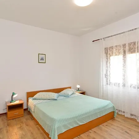 Mile 1249 Apartment