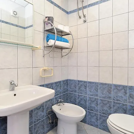 Mile 1249 Apartment Fazana