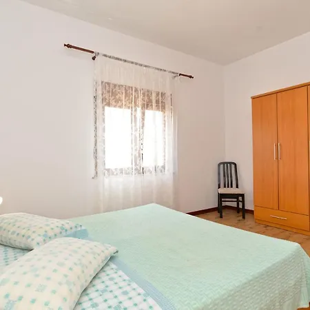 Mile 1249 Apartment