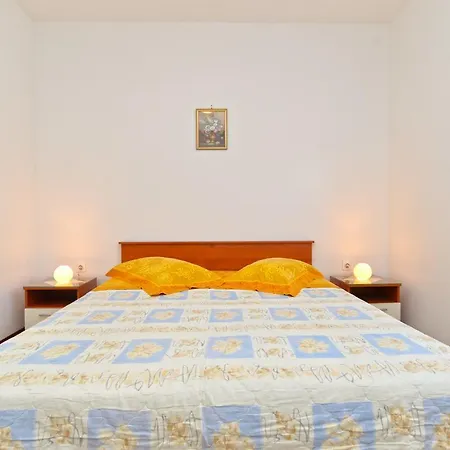 Mile 1249 Apartment *